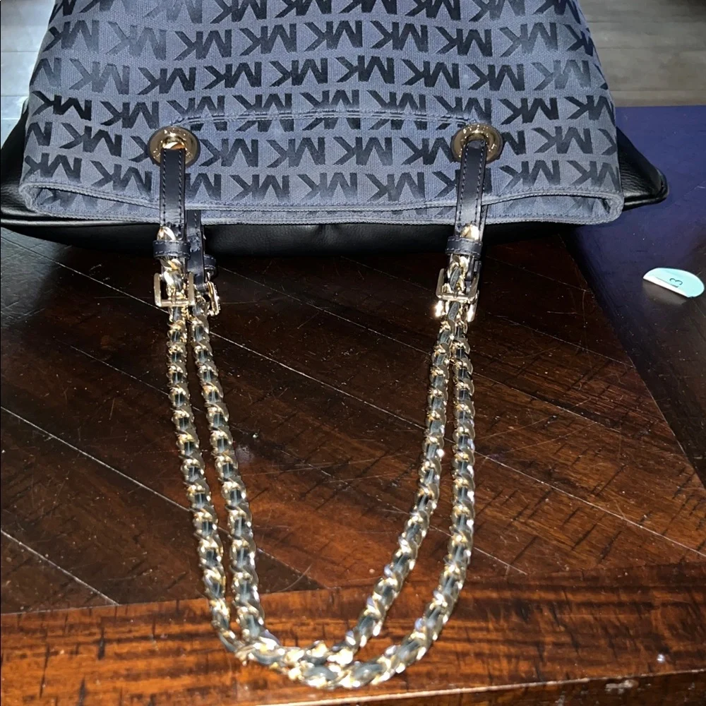 One of a Kind Michael Kors Black Jet set  Tote Bag
